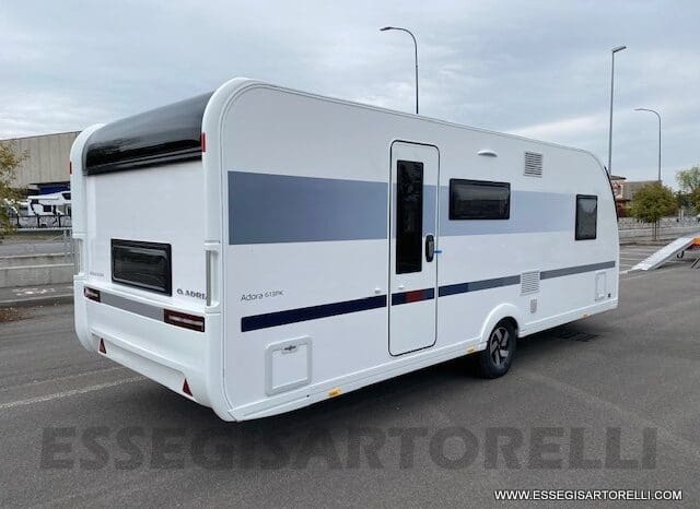 ADRIA ADORA 613 PK UNIPROPRIETARIO 7 POSTI VETRORESINA 1.750 KG 2024 pieno