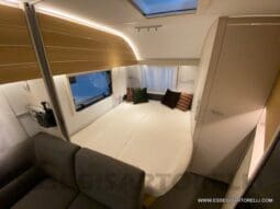 ADRIA ADORA 613 PK UNIPROPRIETARIO 7 POSTI VETRORESINA 1.750 KG 2024 pieno