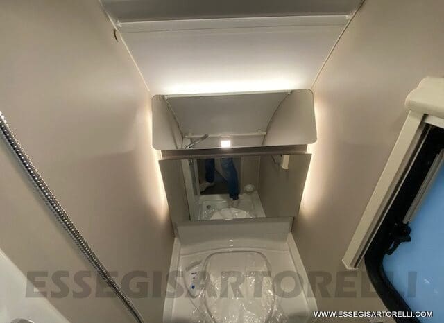 ADRIA ADORA 613 PK UNIPROPRIETARIO 7 POSTI VETRORESINA 1.750 KG 2024 pieno