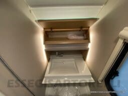 ADRIA ADORA 613 PK UNIPROPRIETARIO 7 POSTI VETRORESINA 1.750 KG 2024 pieno