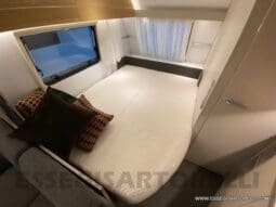 ADRIA ADORA 613 PK UNIPROPRIETARIO 7 POSTI VETRORESINA 1.750 KG 2024 pieno