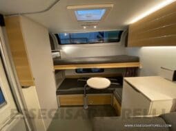 ADRIA ADORA 613 PK UNIPROPRIETARIO 7 POSTI VETRORESINA 1.750 KG 2024 pieno