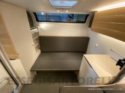 ADRIA ADORA 613 PK UNIPROPRIETARIO 7 POSTI VETRORESINA 1.750 KG 2024 pieno