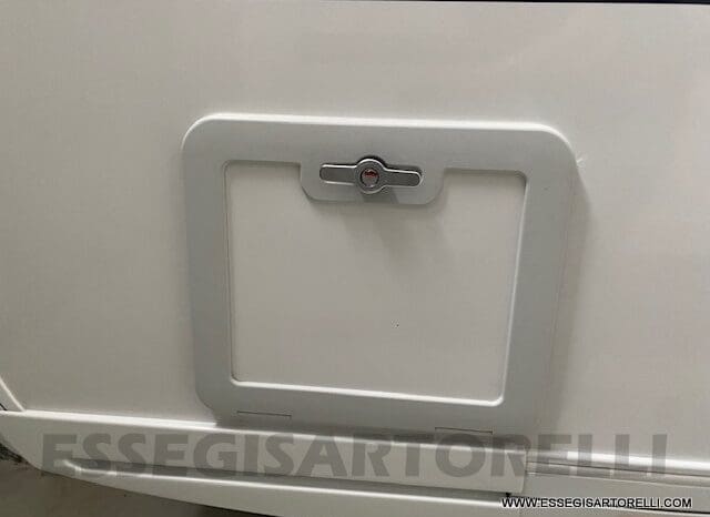 ADRIA ADORA 613 PK UNIPROPRIETARIO 7 POSTI VETRORESINA 1.750 KG 2024 pieno