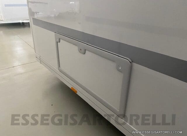 ADRIA ADORA 613 PK UNIPROPRIETARIO 7 POSTI VETRORESINA 1.750 KG 2024 pieno