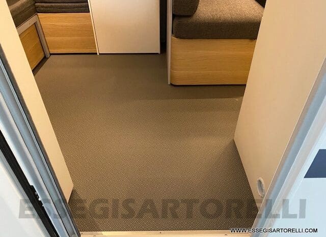 ADRIA ADORA 613 PK UNIPROPRIETARIO 7 POSTI VETRORESINA 1.750 KG 2024 pieno