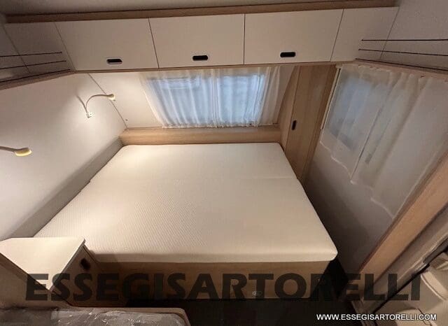 ADRIA NEW AVIVA 563 PT 7 POSTI (TRIPLO CASTELLO) 2025 pieno