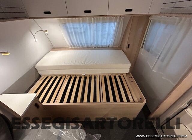 ADRIA NEW AVIVA 563 PT 7 POSTI (TRIPLO CASTELLO) 2025 pieno