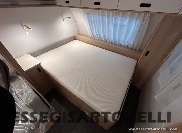 ADRIA NEW AVIVA 563 PT 7 POSTI (TRIPLO CASTELLO) 2025 pieno