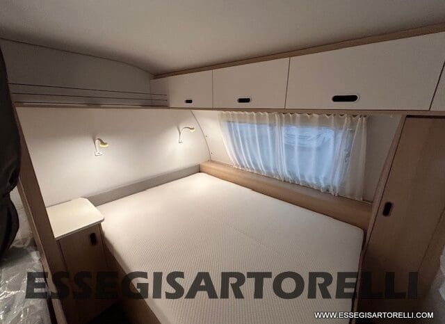 ADRIA NEW AVIVA 563 PT 7 POSTI (TRIPLO CASTELLO) 2025 pieno