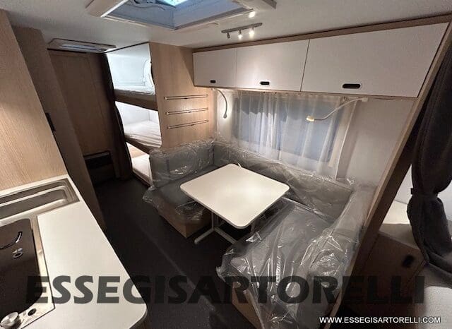 ADRIA NEW AVIVA 563 PT 7 POSTI (TRIPLO CASTELLO) 2025 pieno