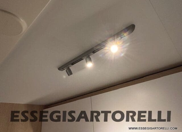 ADRIA NEW AVIVA 563 PT 7 POSTI (TRIPLO CASTELLO) 2025 pieno