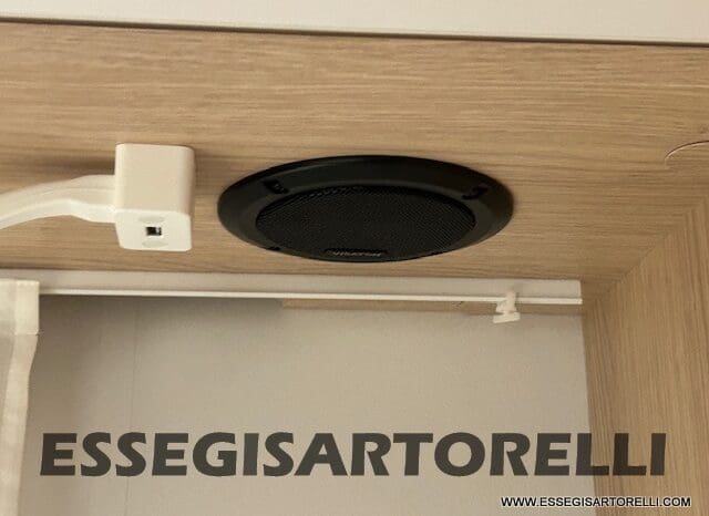 ADRIA NEW AVIVA 563 PT 7 POSTI (TRIPLO CASTELLO) 2025 pieno