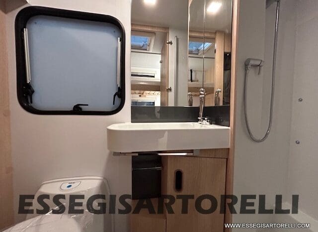 ADRIA NEW AVIVA 563 PT 7 POSTI (TRIPLO CASTELLO) 2025 pieno