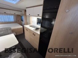 ADRIA NEW AVIVA 563 PT 7 POSTI (TRIPLO CASTELLO) 2025 pieno
