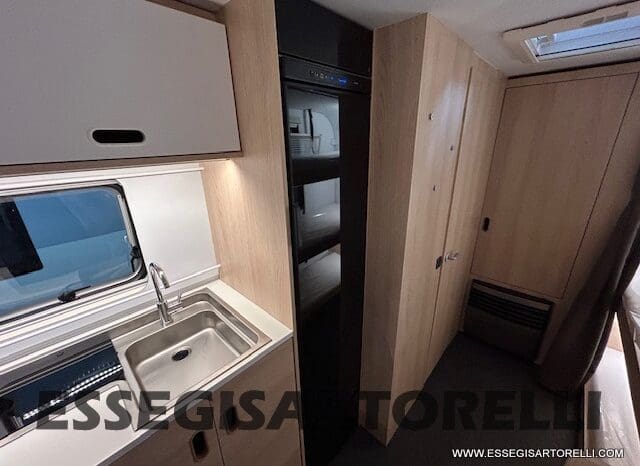 ADRIA NEW AVIVA 563 PT 7 POSTI (TRIPLO CASTELLO) 2025 pieno
