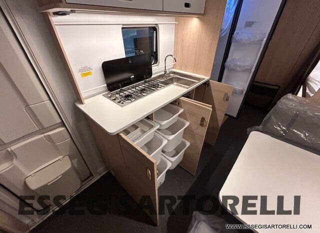 ADRIA NEW AVIVA 563 PT 7 POSTI (TRIPLO CASTELLO) 2025 pieno