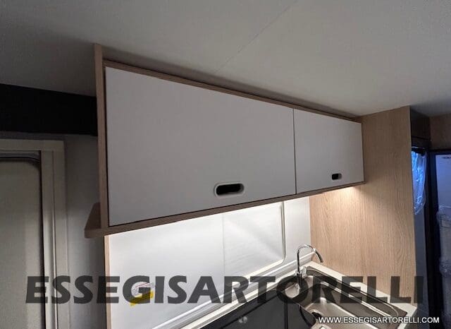 ADRIA NEW AVIVA 563 PT 7 POSTI (TRIPLO CASTELLO) 2025 pieno