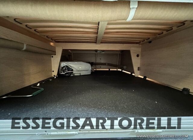 ADRIA NEW AVIVA 563 PT 7 POSTI (TRIPLO CASTELLO) 2025 pieno