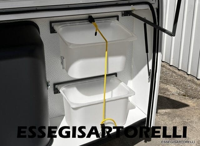 ADRIA NEW AVIVA 563 PT 7 POSTI (TRIPLO CASTELLO) 2025 pieno