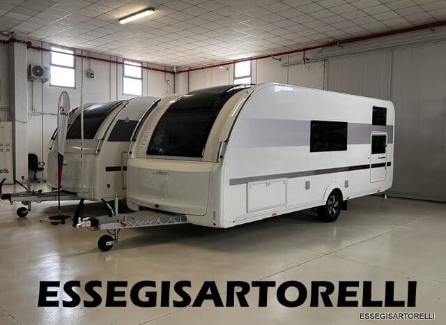ADRIA NEW AVIVA 563 PT 7 POSTI (TRIPLO CASTELLO) 2025 pieno