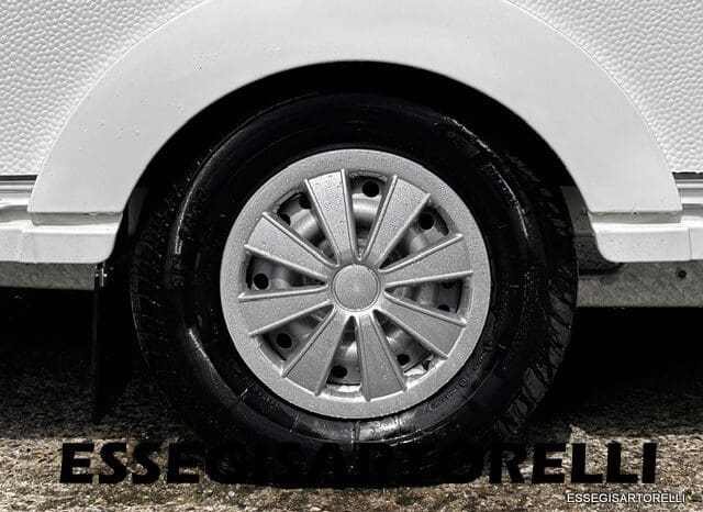 ADRIA NEW AVIVA 563 PT 7 POSTI (TRIPLO CASTELLO) 2025 pieno