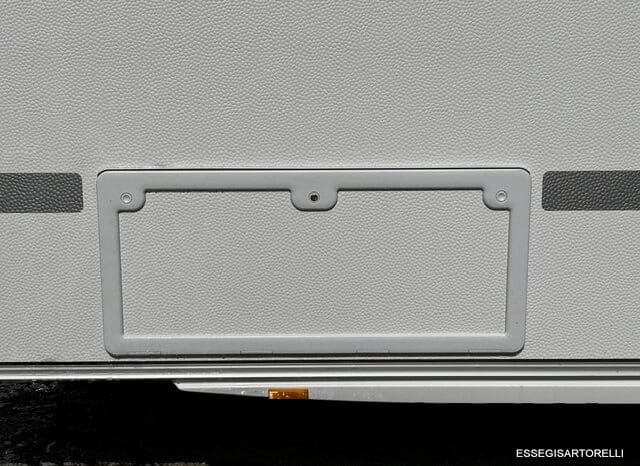 ADRIA NEW AVIVA 563 PT 7 POSTI (TRIPLO CASTELLO) 2025 pieno