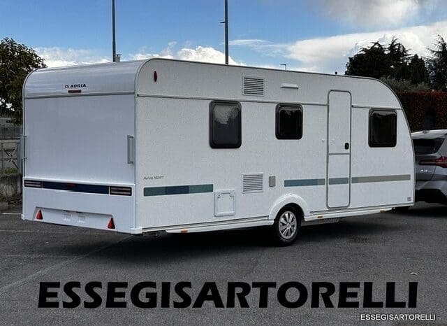 ADRIA NEW AVIVA 563 PT 7 POSTI (TRIPLO CASTELLO) 2025 pieno