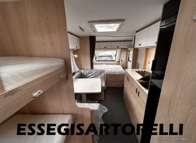 ADRIA NEW AVIVA 563 PT 7 POSTI (TRIPLO CASTELLO) 2025 pieno