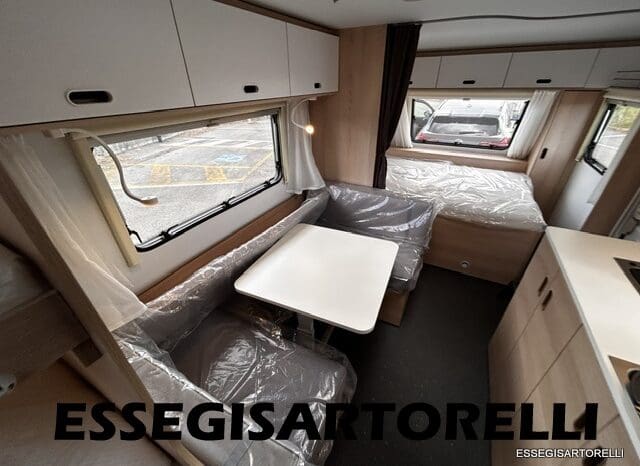 ADRIA NEW AVIVA 563 PT 7 POSTI (TRIPLO CASTELLO) 2025 pieno