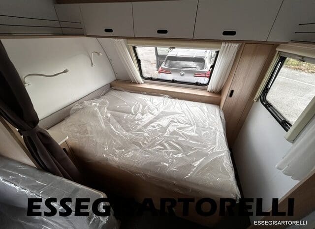 ADRIA NEW AVIVA 563 PT 7 POSTI (TRIPLO CASTELLO) 2025 pieno