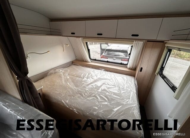 ADRIA NEW AVIVA 563 PT 7 POSTI (TRIPLO CASTELLO) 2025 pieno