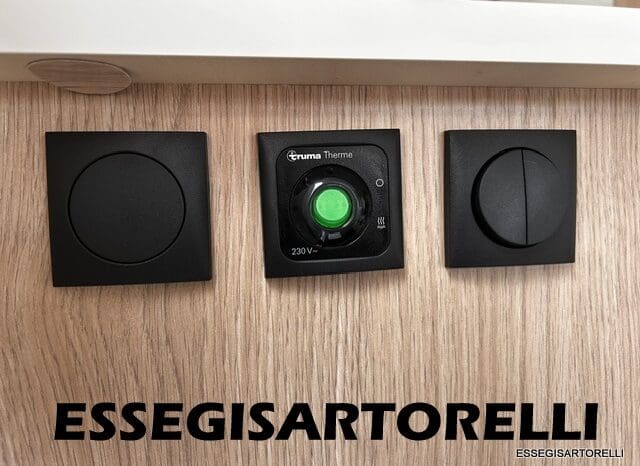 ADRIA NEW AVIVA 563 PT 7 POSTI (TRIPLO CASTELLO) 2025 pieno