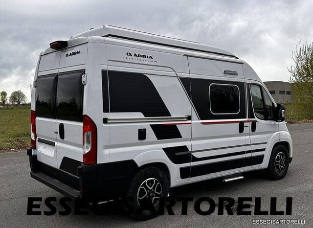 ADRIA NEW TWIN SPORTS 540 SPB AUTOMATICO UCONNECT SUPREME EDITION POPUP 2026 pieno