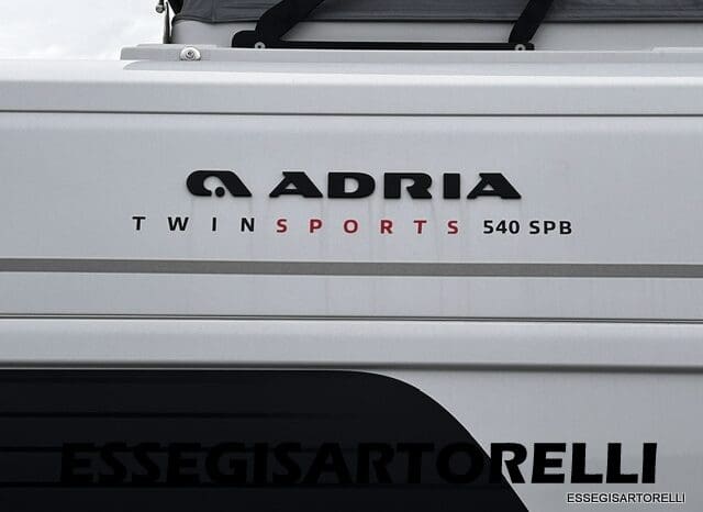 ADRIA NEW TWIN SPORTS 540 SPB AUTOMATICO UCONNECT SUPREME EDITION POPUP 2026 pieno