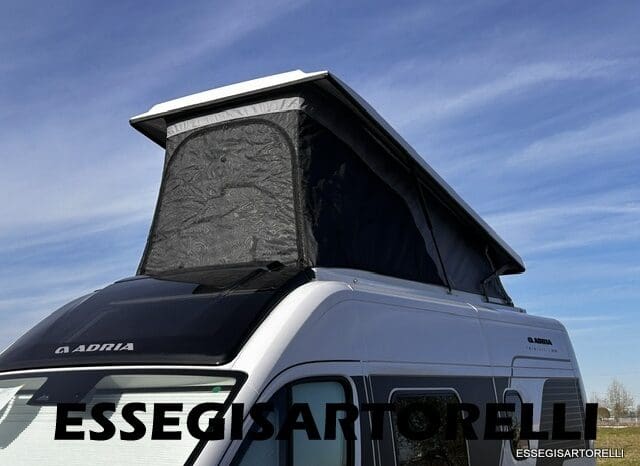 ADRIA NEW TWIN SPORTS 540 SPB AUTOMATICO UCONNECT SUPREME EDITION POPUP 2026 pieno