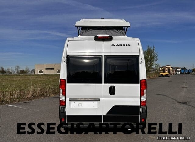 ADRIA NEW TWIN SPORTS 540 SPB AUTOMATICO UCONNECT SUPREME EDITION POPUP 2026 pieno