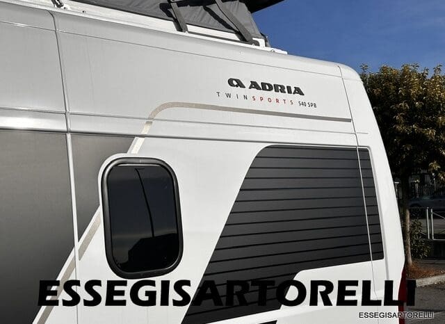 ADRIA NEW TWIN SPORTS 540 SPB AUTOMATICO UCONNECT SUPREME EDITION POPUP 2026 pieno