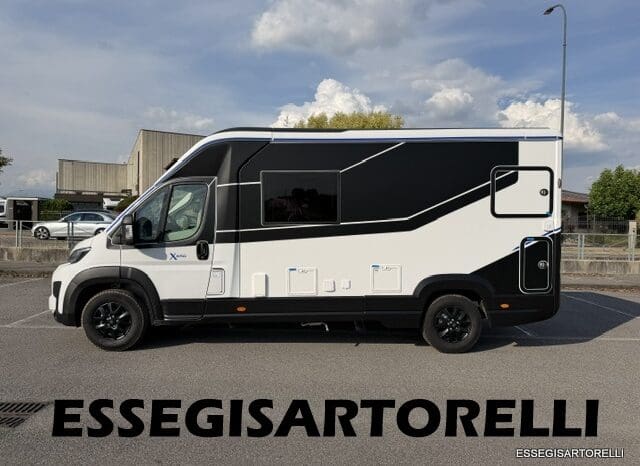 CHAUSSON NEW X 650 MY ’26 GARAGE E BASCULANTE (636 x 210 cm) pieno