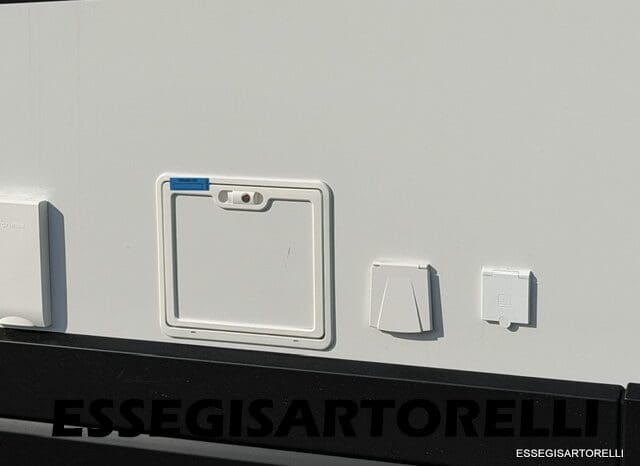 CHAUSSON NEW X 650 MY ’26 GARAGE E BASCULANTE (636 x 210 cm) pieno