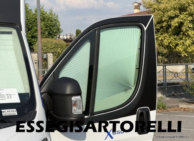 CHAUSSON NEW X 650 MY ’26 GARAGE E BASCULANTE (636 x 210 cm) pieno