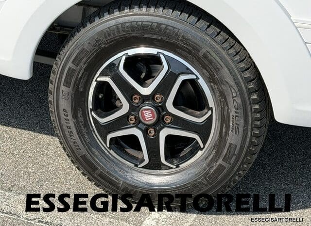 ADRIA CORAL XL A 670 SL AUTOMATICO 2022 FIAT 5 POSTI GARAGE pieno