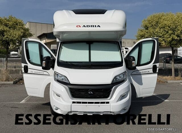 ADRIA CORAL XL A 670 SL AUTOMATICO 2022 FIAT 5 POSTI GARAGE pieno