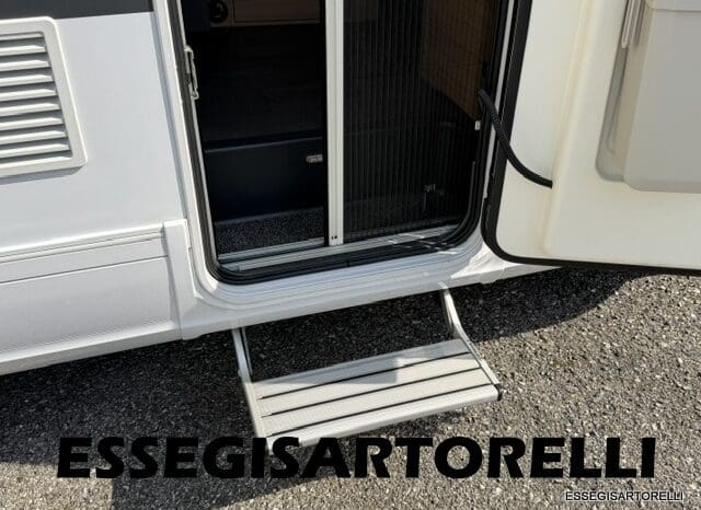 ADRIA CORAL XL A 670 SL AUTOMATICO 2022 FIAT 5 POSTI GARAGE pieno