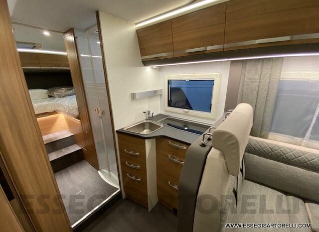 ADRIA CORAL XL A 670 SL AUTOMATICO 2022 FIAT 5 POSTI GARAGE pieno