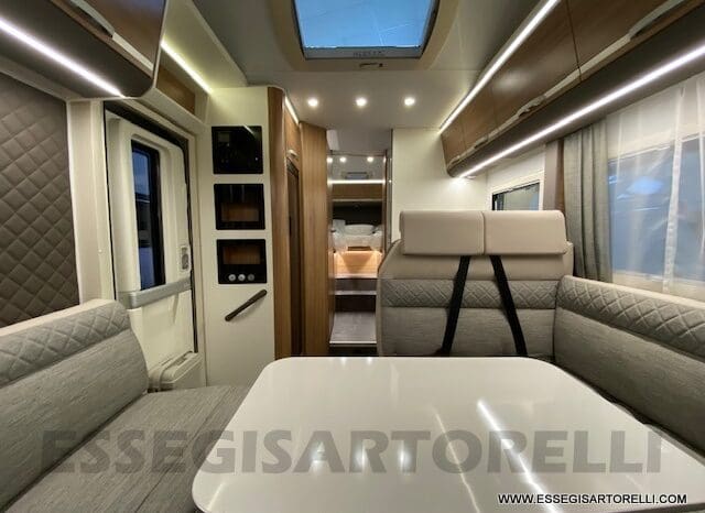 ADRIA CORAL XL A 670 SL AUTOMATICO 2022 FIAT 5 POSTI GARAGE pieno