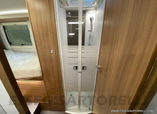 ADRIA CORAL XL A 670 SL AUTOMATICO 2022 FIAT 5 POSTI GARAGE pieno