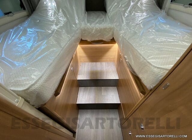 ADRIA CORAL XL A 670 SL AUTOMATICO 2022 FIAT 5 POSTI GARAGE pieno