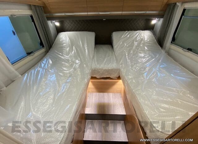 ADRIA CORAL XL A 670 SL AUTOMATICO 2022 FIAT 5 POSTI GARAGE pieno