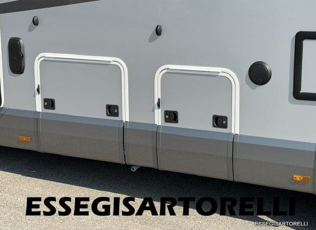 MOTORHOME TOP DI GAMMA ARCA EUROPA H 745 GLC STRAFULL 180 CV AUTOMATICO 12/2024 KM 6.626 pieno